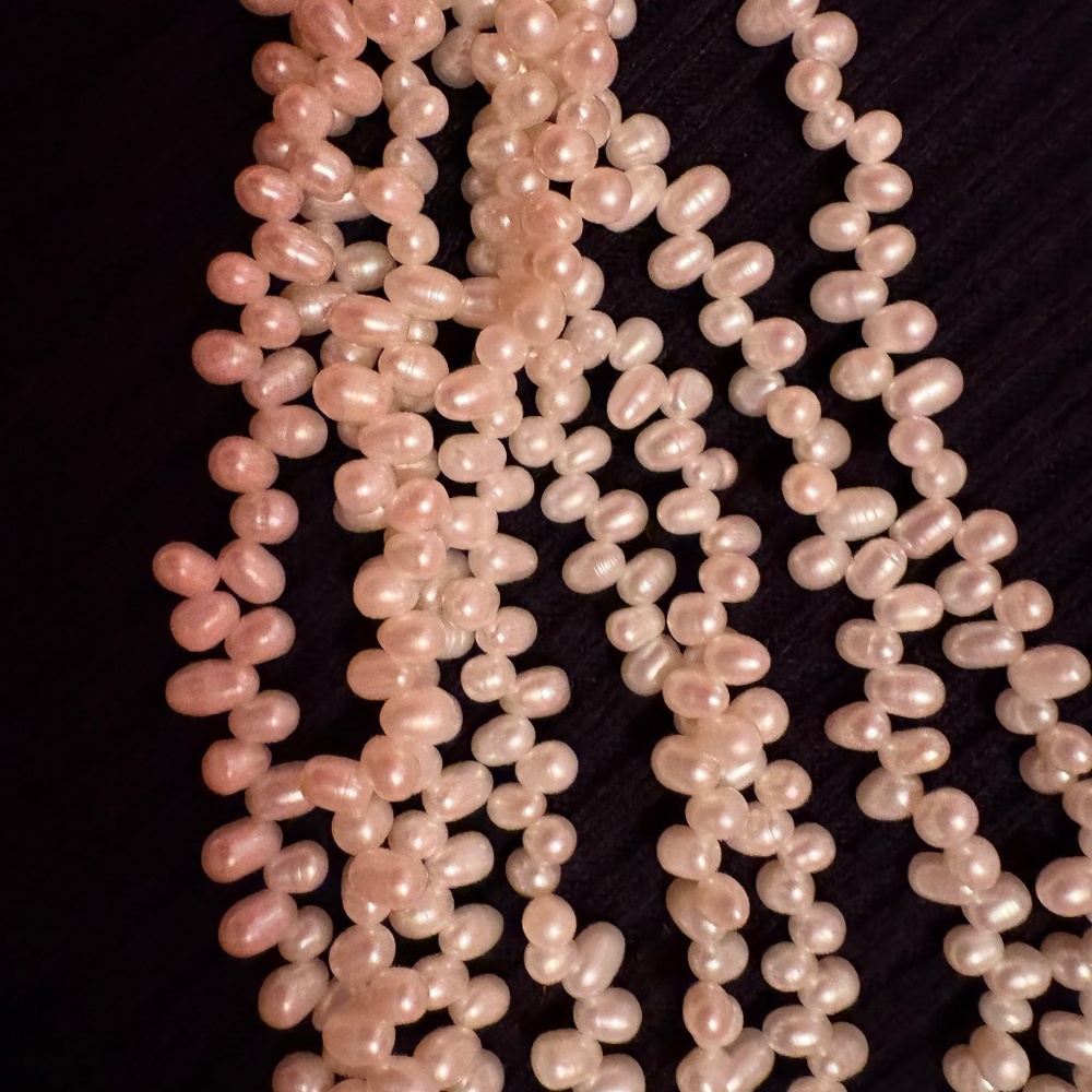 Freshwater pearl necklace
